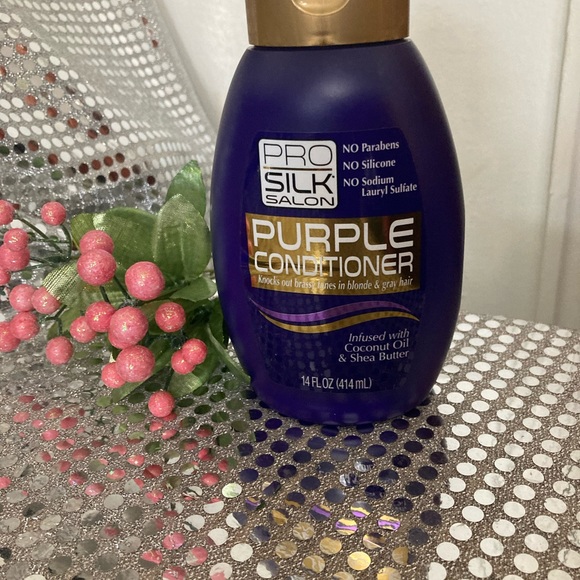 Pro silk conditioner 14 Oz with Shea butter and coconut oil - Picture 1 of 2